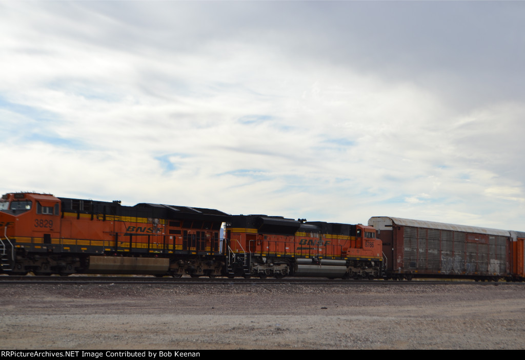 BNSF 8786